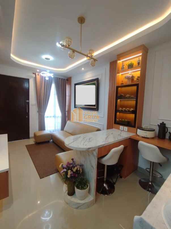dijual rumah cimanggis