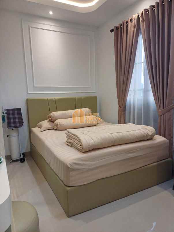 dijual rumah cimanggis