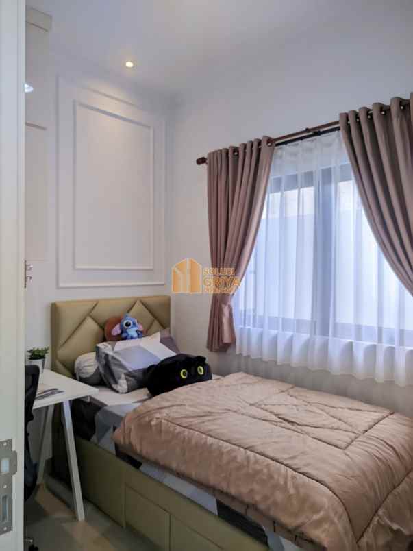 dijual rumah cimanggis