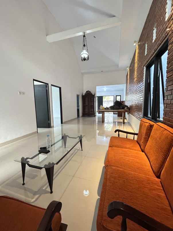 dijual rumah cinangka depok