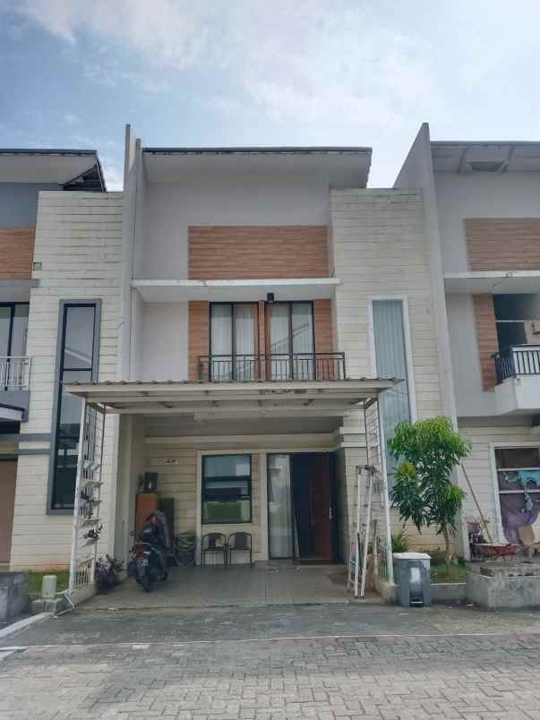 dijual rumah cipadu larangan tangerang