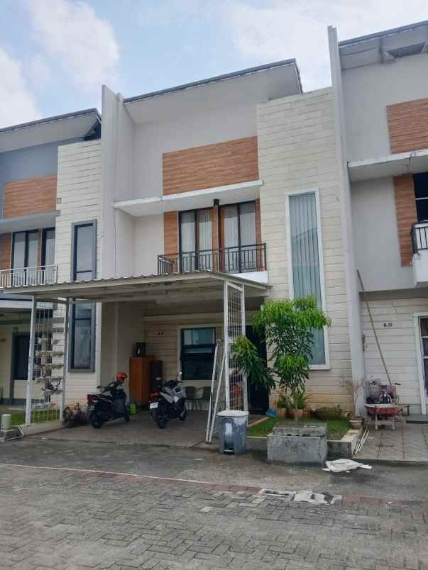 dijual rumah cipadu larangan tangerang
