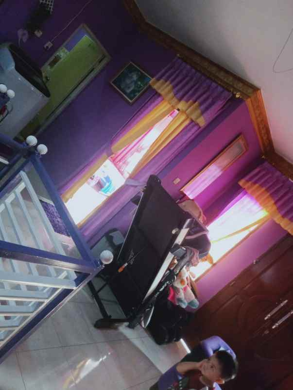 dijual rumah cipageran