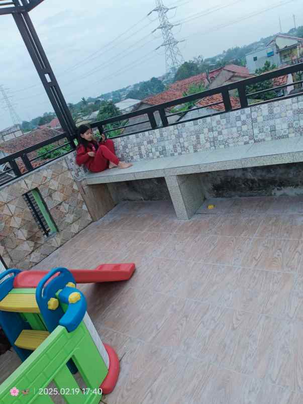 dijual rumah cipayung depok