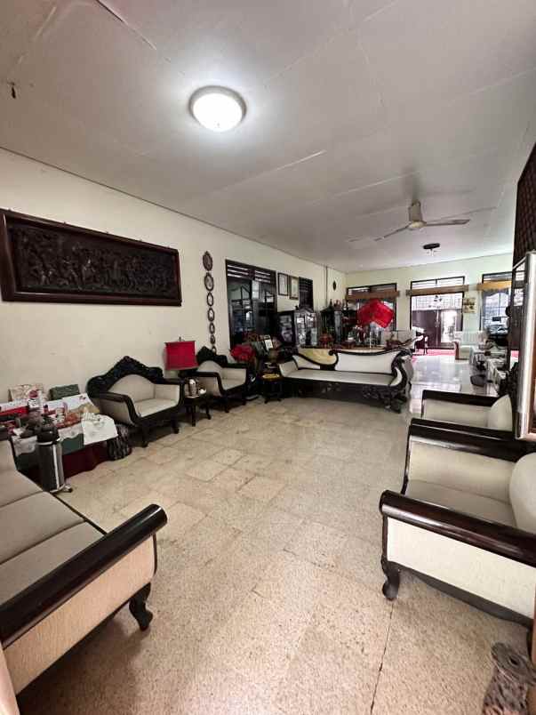 dijual rumah cipinang melayu