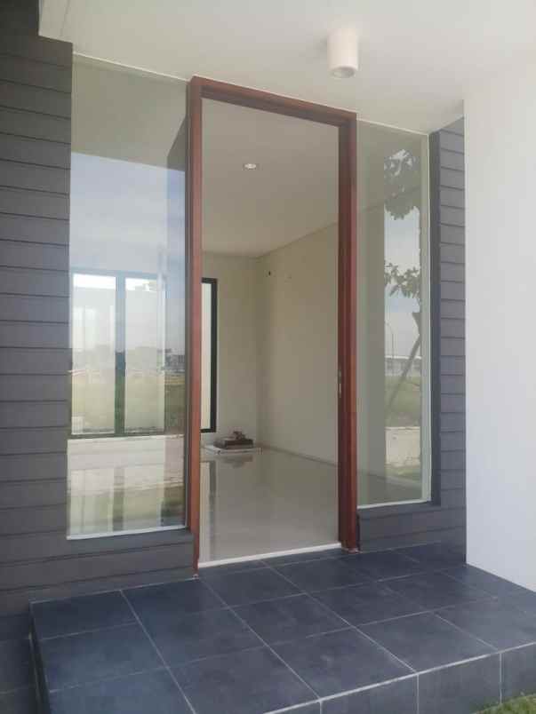 dijual rumah citraland northwest central