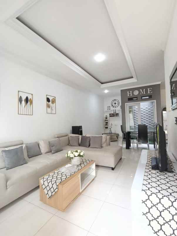 dijual rumah cluster di cinere kota depok jawa barat