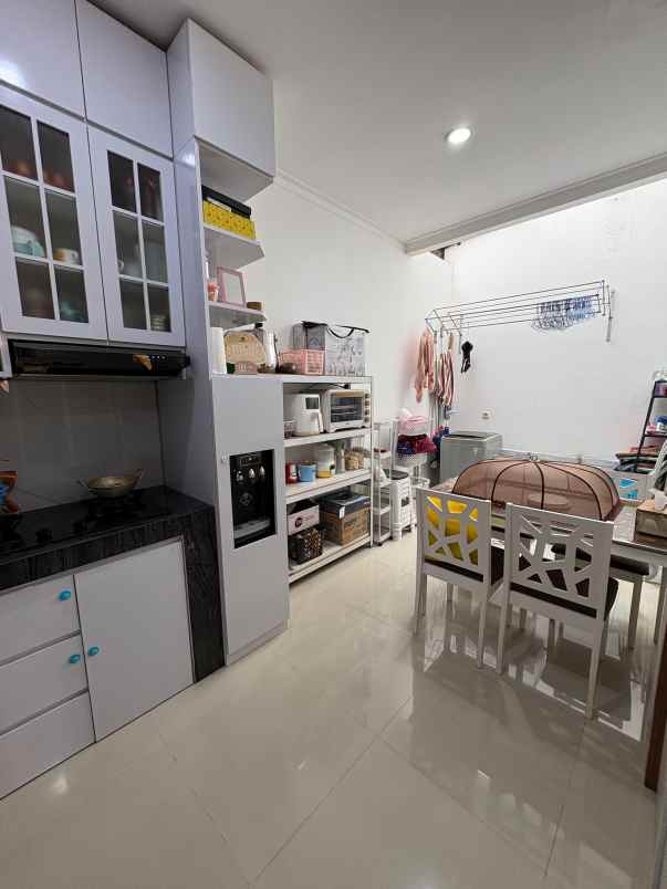 dijual rumah cluster milano village