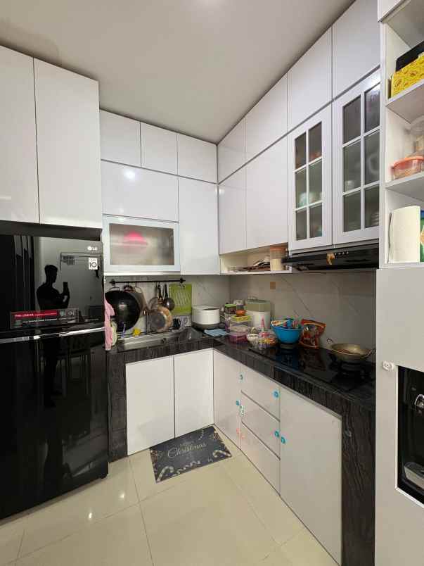 dijual rumah cluster milano village