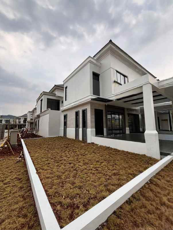 dijual rumah cluster vicente grand