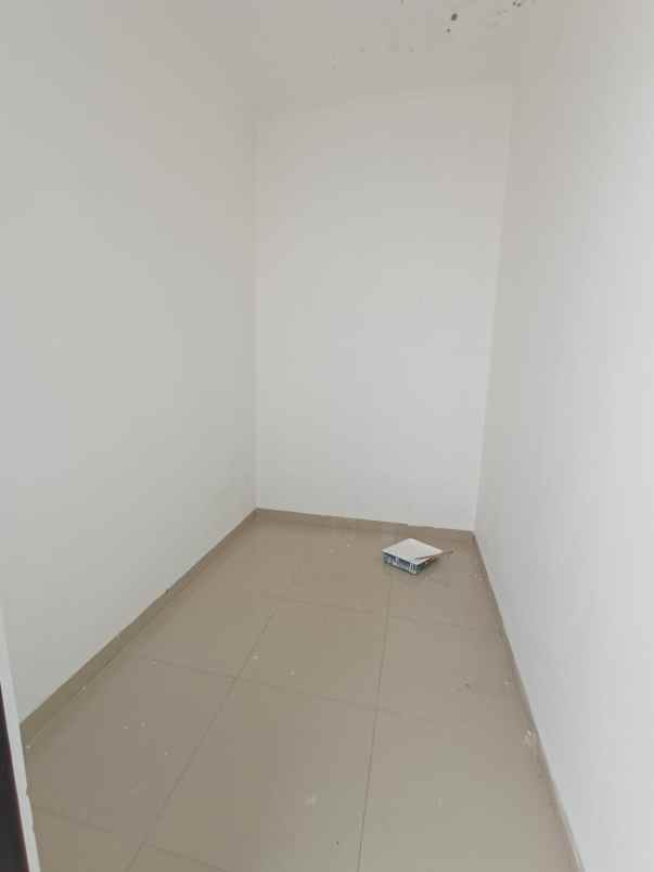 dijual rumah cluster villa cemara asri