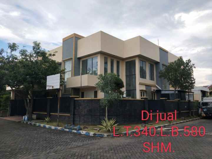 dijual rumah delta sari indah