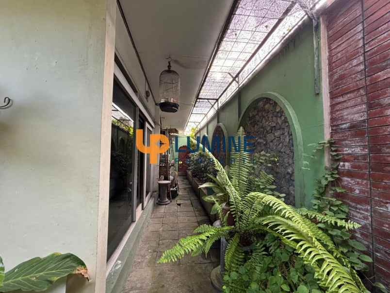 dijual rumah demangan baru caturtunggal