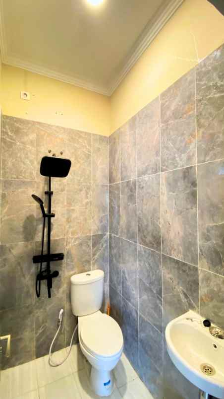 dijual rumah denggung sleman