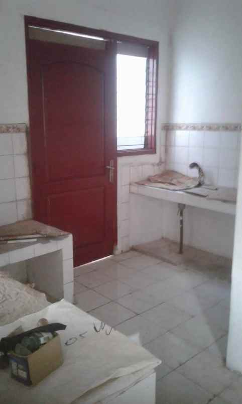 dijual rumah dharmahusada