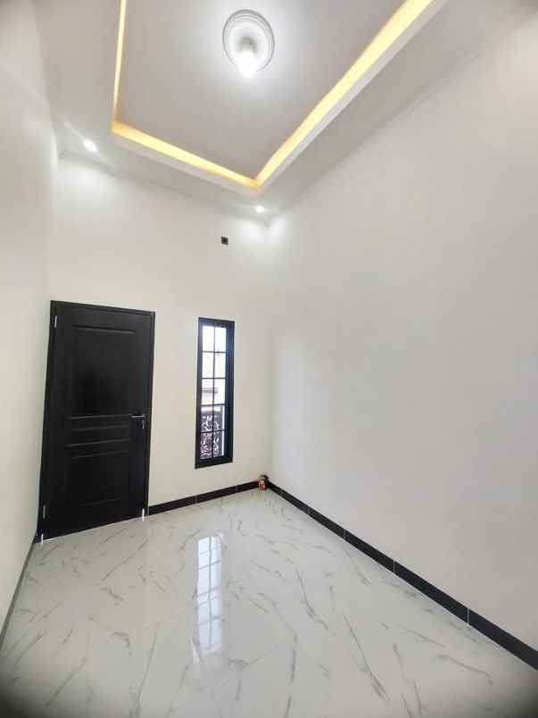 dijual rumah di klipang tembalang semarang