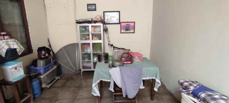 dijual rumah di perum plamongan indah semarang