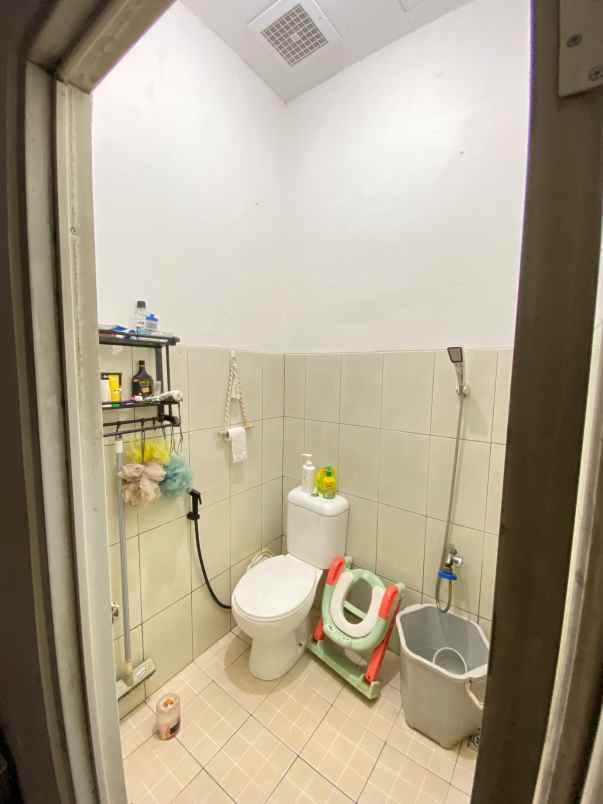 dijual rumah diover kredit rumah di