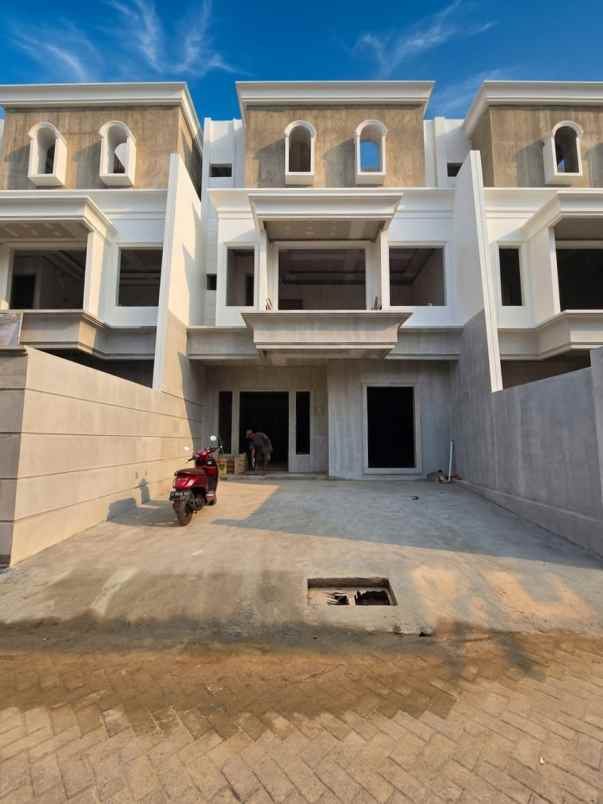dijual rumah duren sawit jaktim