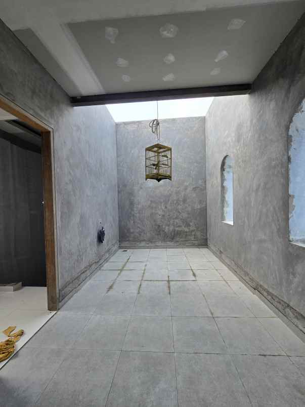 dijual rumah duren sawit jaktim