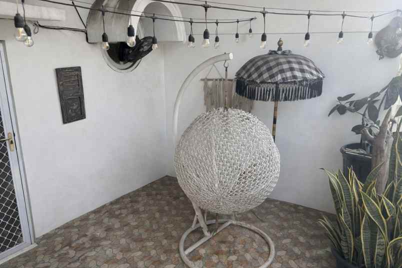 dijual rumah gading riviera