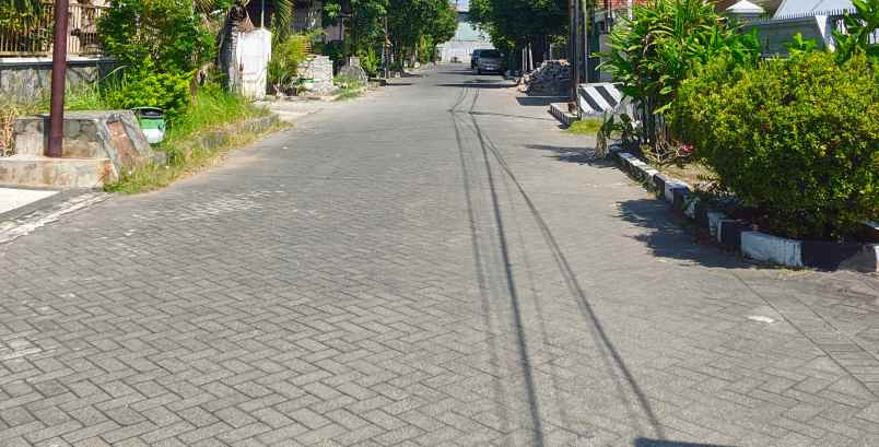 dijual rumah gayungsari