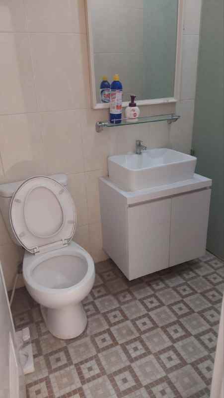 dijual rumah graha sukolilo regency