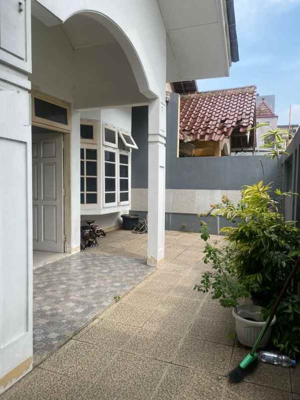 dijual rumah grand galaxy jaka setia