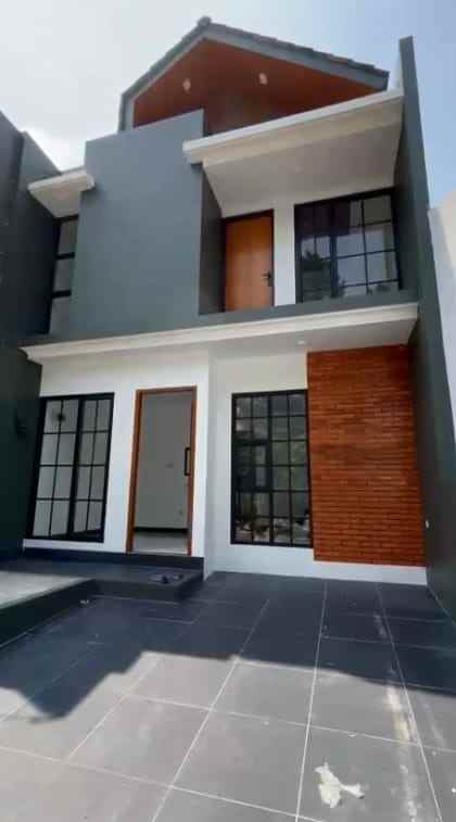 dijual rumah griya kencana asri