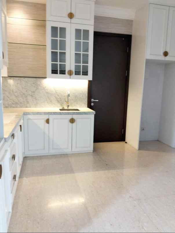 dijual rumah jadeite