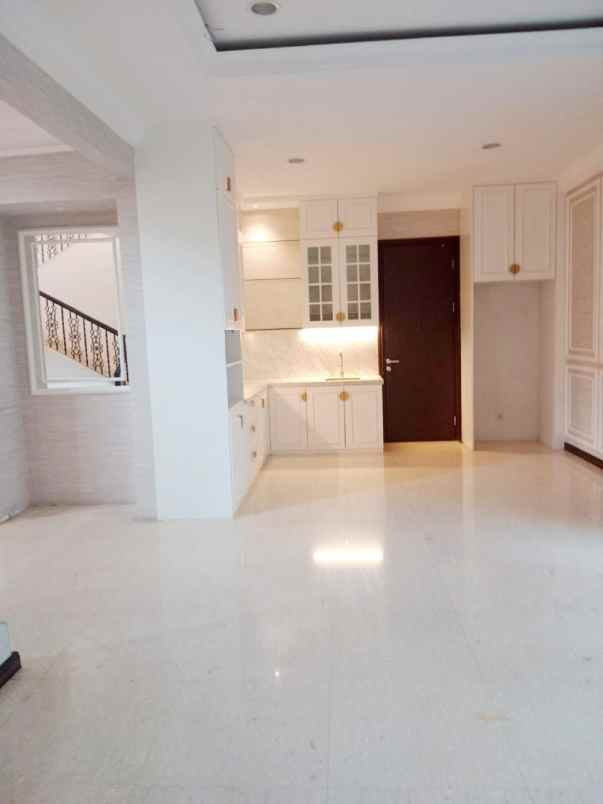 dijual rumah jadeite