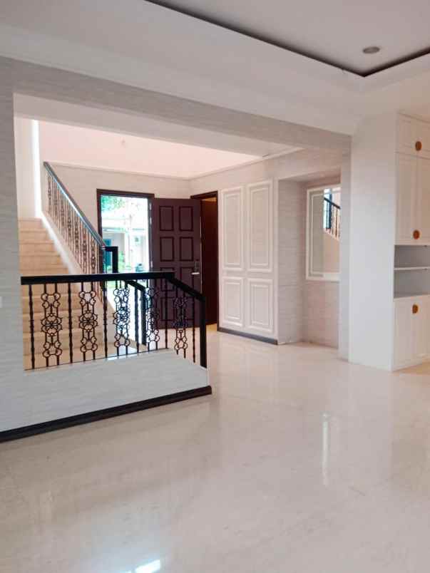 dijual rumah jadeite