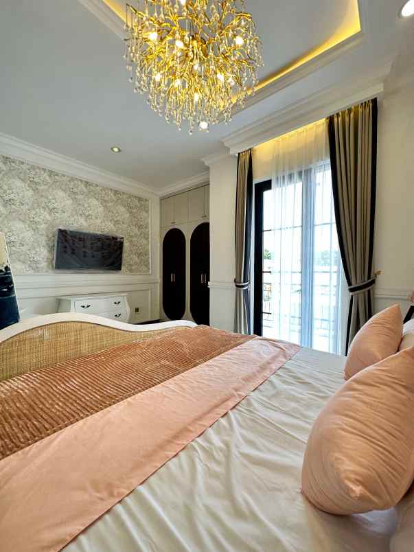 dijual rumah jagakarsa