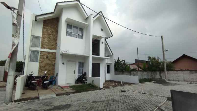 dijual rumah jakamulya bekasi selatan