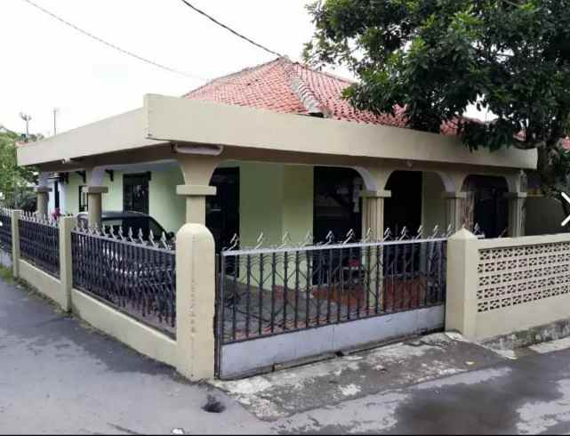 dijual rumah jalan dahlia warung jambu