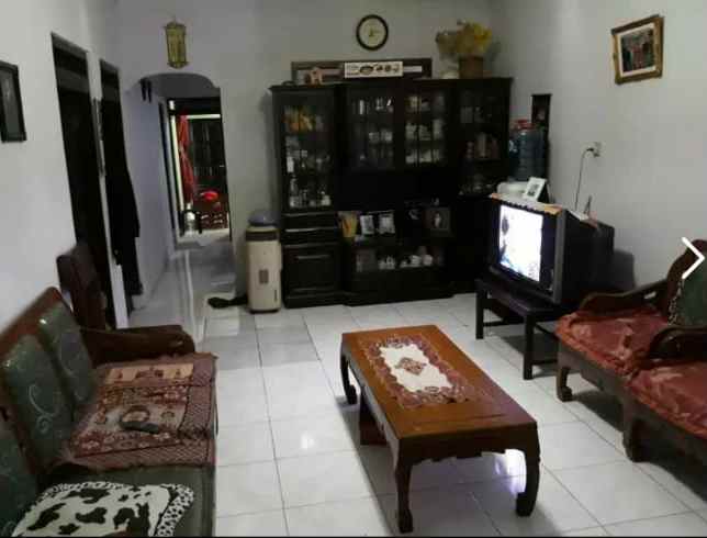 dijual rumah jalan dahlia warung jambu
