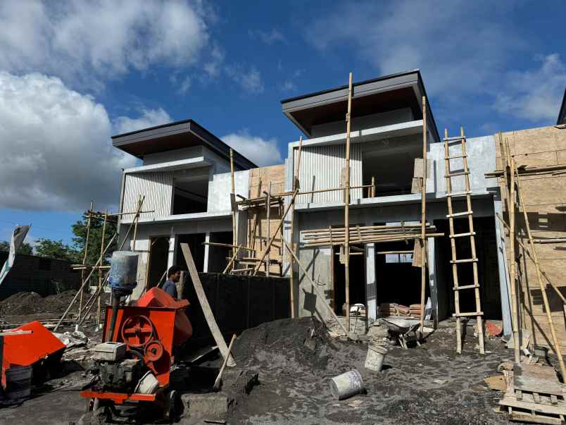 dijual rumah jalan kaliurang km 12 5