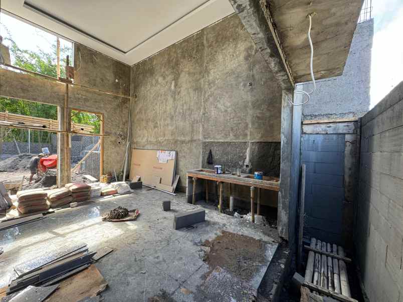 dijual rumah jalan kaliurang km 12 5