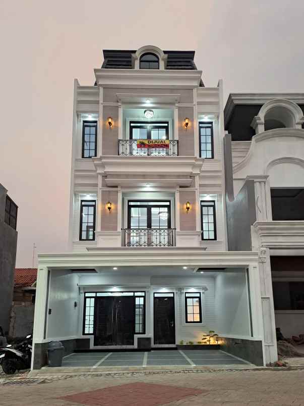 dijual rumah jalan kecapi jagakarsa