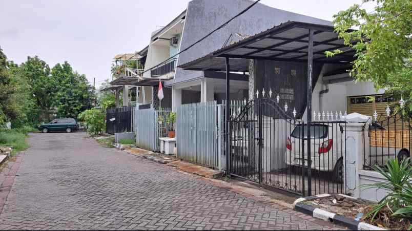 dijual rumah jalan klampis anom