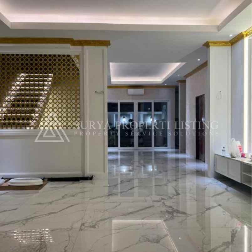 dijual rumah jalan komplek medan resort city deli tua