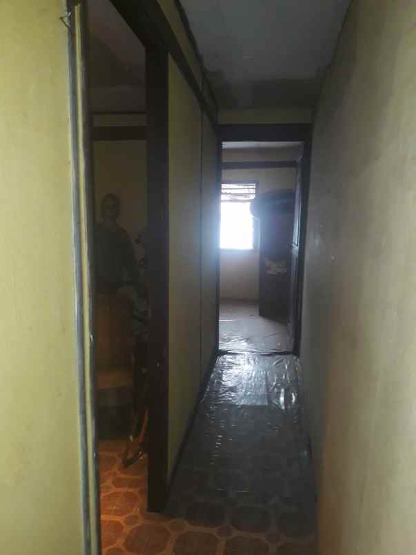 dijual rumah jalan lengkong kel bidara