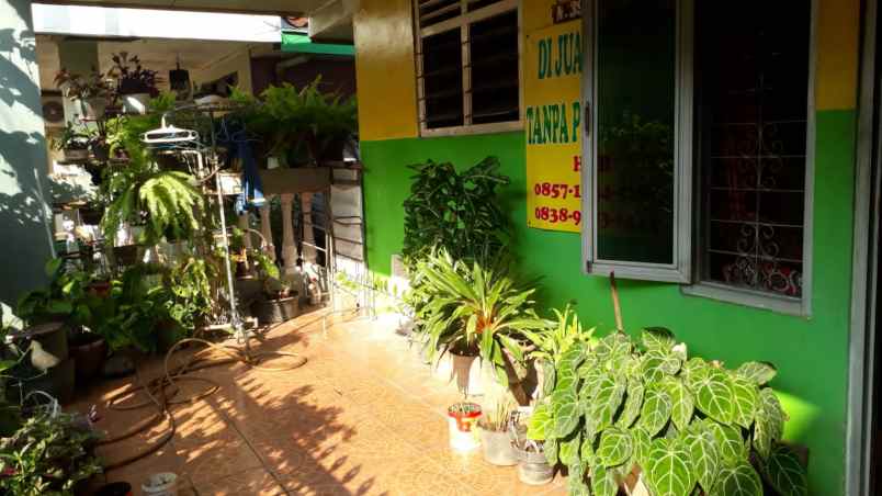 dijual rumah jalan lengkong kel bidara