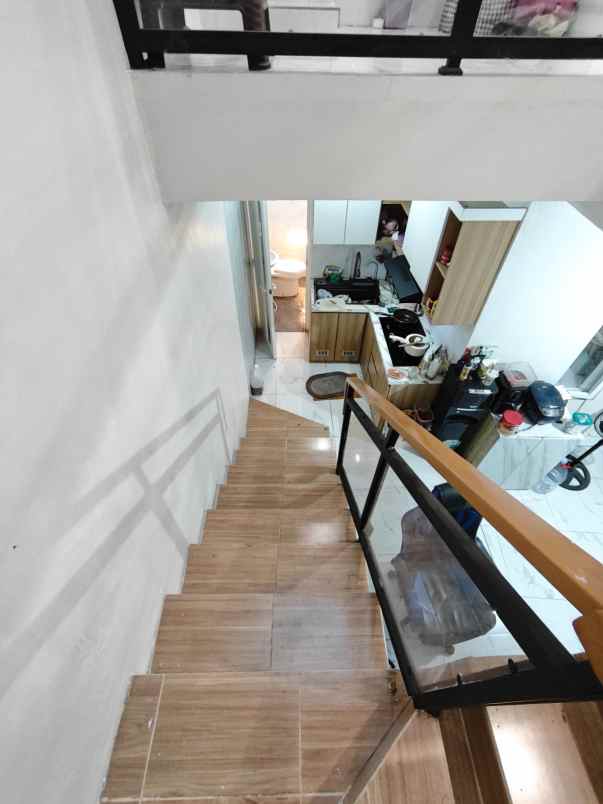 dijual rumah jalan leuwigajah