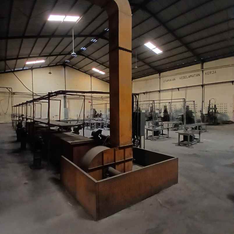 dijual rumah jalan margomulyo indah