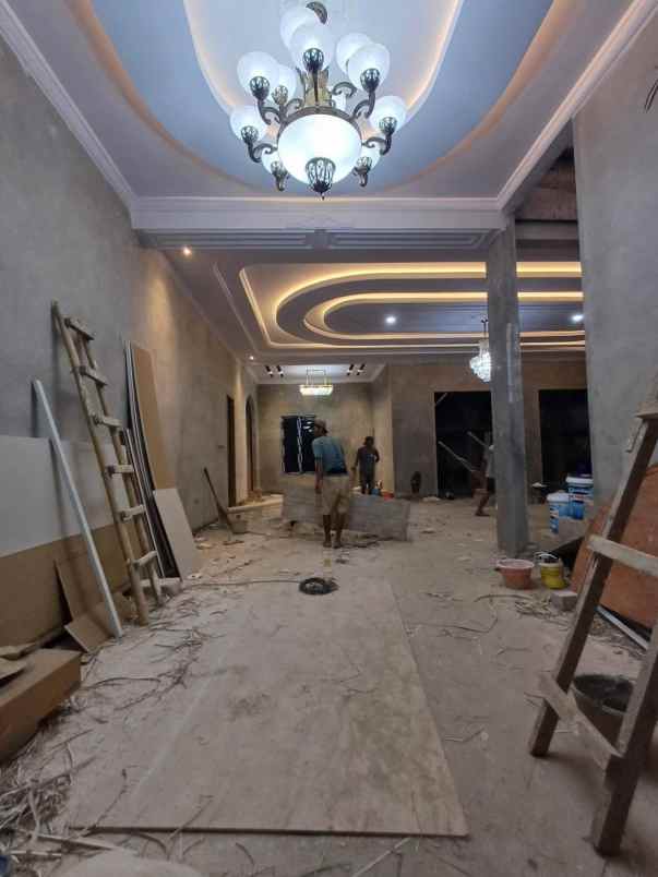 dijual rumah jati padang jaksel