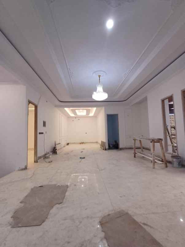 dijual rumah jati padang jaksel