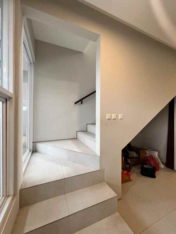 dijual rumah jatibening bekasi