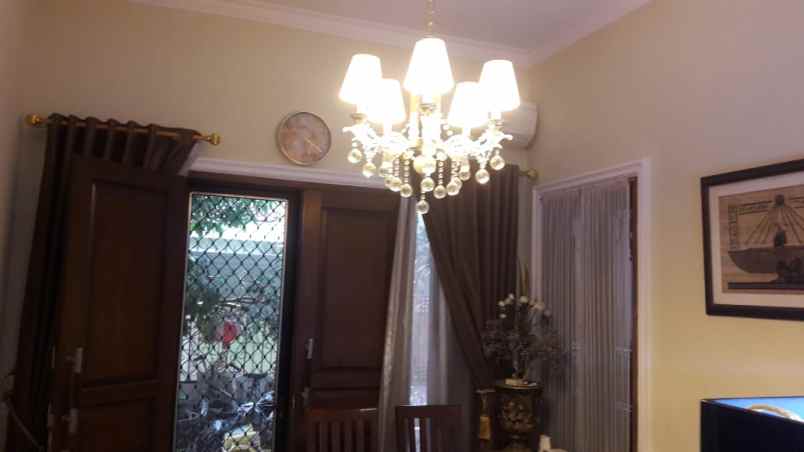 dijual rumah jatiwaringin pondok gede