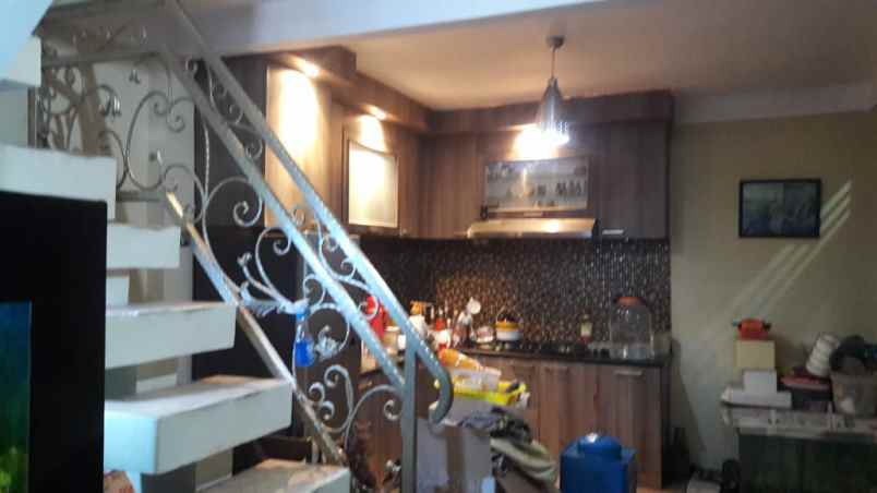 dijual rumah jatiwaringin pondok gede